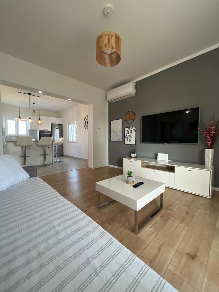 Apartman Sunset Ražanac Buitenkant foto